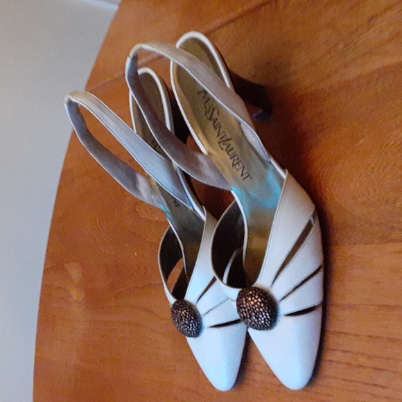 Vtg YvesSaintLaurent Open Heel Pump Sz 7M White Leather Shoe - Picture 3 of 12